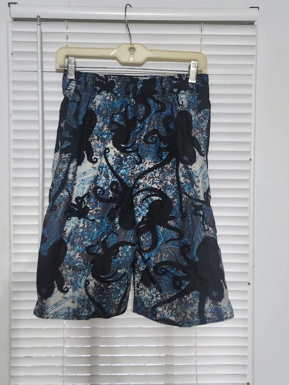 OP/Joe Boxer boys swim trunks  size xl 14-16